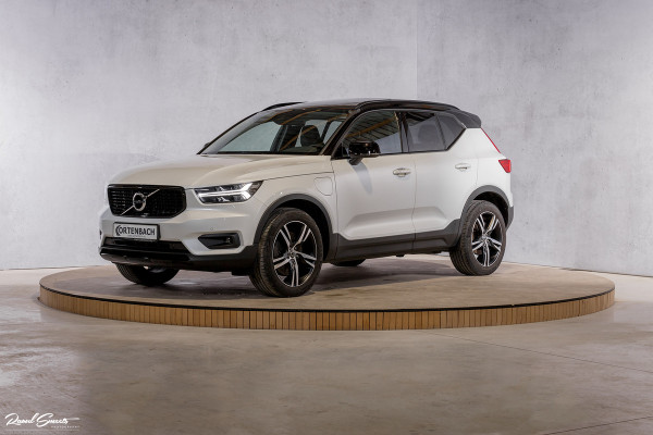 Volvo XC40 1.5 T4 Recharge R-Design Expression | Panorama | Memory-stoelen | Camera