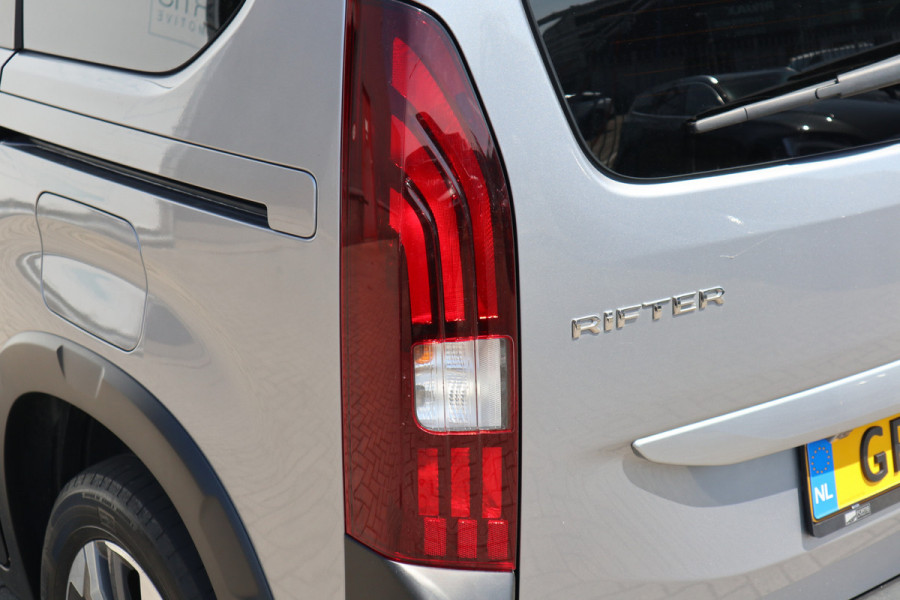 Peugeot Rifter 1.2 Puretech GT-Line CAMERA | SCHUIFDEUR | CARPLAY |