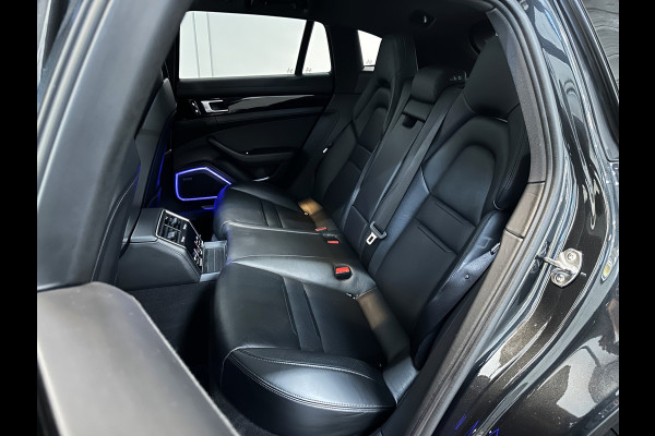 Porsche Panamera Sport Turismo 3.0 4 | Panorama | Massage | ACC | Stoelventilatie | Sport-Chrono | Keyless-Go | PDLS+ | Leder | Sfeerverlichting | BOSE | 21'' | Memory | Comfortstoelen | Dodehoek | Lane Assist |