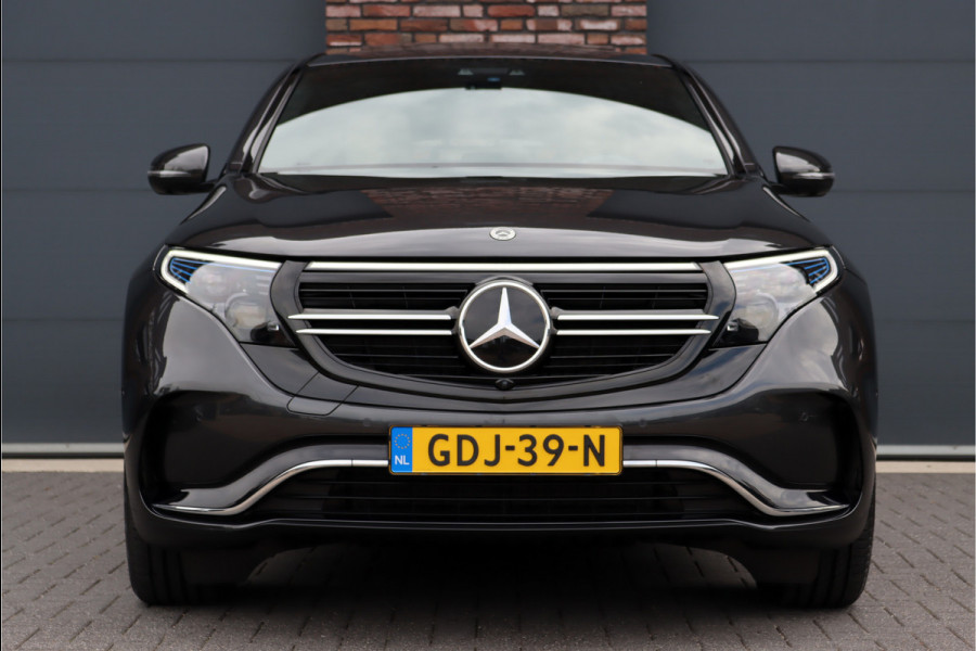 Mercedes-Benz EQC 400 4-MATIC AMG Line 80 kWh | Schuifdak | Distronic+ | Memory | Verwamd Stuurwiel | Stoelventilatie | HUD | Keyless Go | Surround Camera | Rijassistentiepakket |