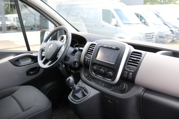 Renault Trafic 1.6 dCi 125pk L2 H1 Airco Navigatie Trekhaak