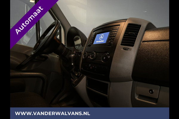 Mercedes-Benz Sprinter 311 CDI Automaat L2H2 Dubbele cabine 7 Persoons Euro6 Airco | Navigatie | Trekhaak Parkeersensoren, Sidebars