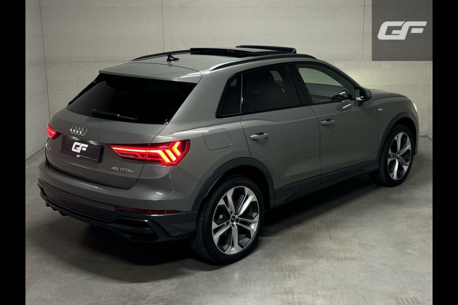 Audi Q3 45 TFSI e S-Line BlackEdition Pano Sfeerver Virtual