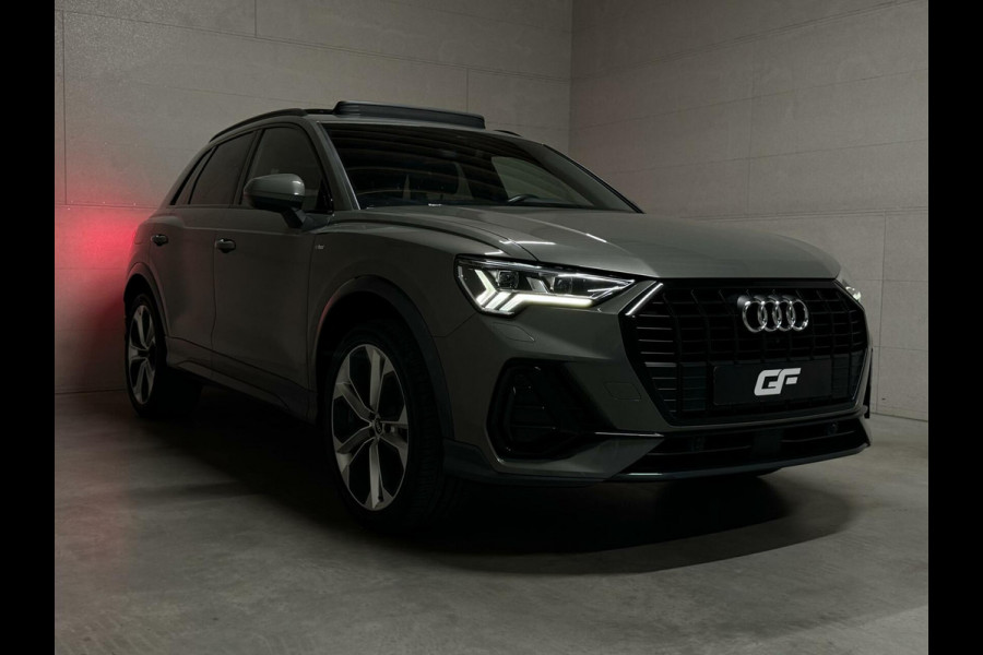 Audi Q3 45 TFSI e S-Line BlackEdition Pano Sfeerver Virtual