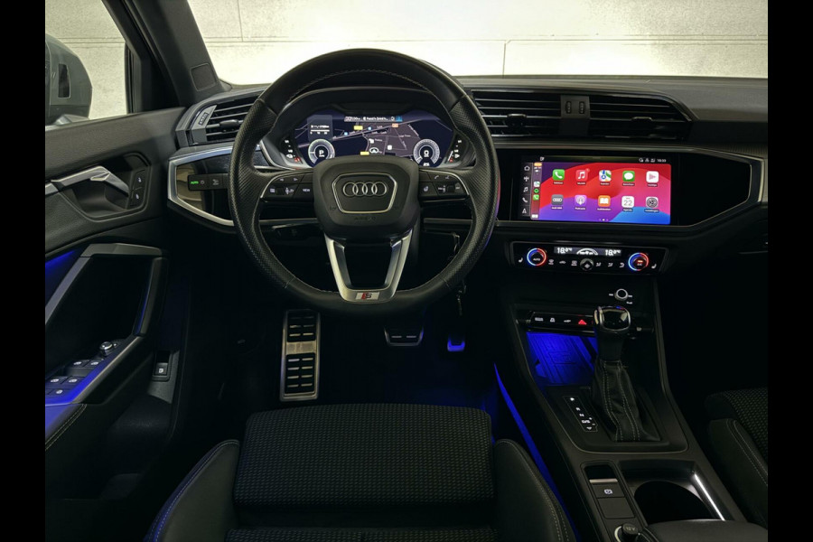 Audi Q3 45 TFSI e S-Line BlackEdition Pano Sfeerver Virtual