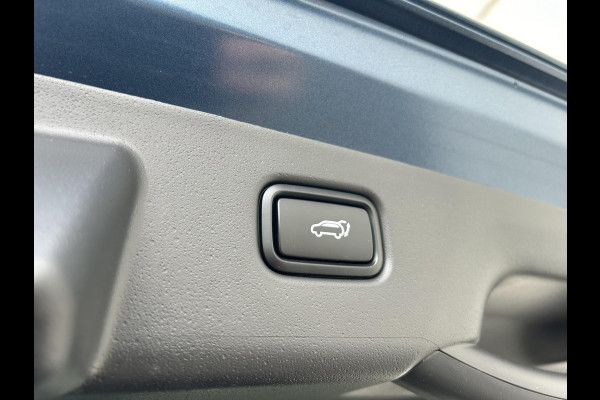 Kia Niro 1.6 GDi Hybrid ExecutiveLine Automaat | Harman/Kardon | Leder | Schuif-/Kanteldak | Camera | Navi | 18" Velgen | Stoelverkoeling | Apple CarPlay/Android Auto | Stuur-/Stoelverwarming | Key-Less | Clima | PDC | Cruise | LED |