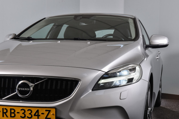 Volvo V40 2.0 150 PK T3 Nordic+ (Orig. NL) | Cruise | Stoelverwarming | PDC | NAV | ECC | LM 17" | LED |