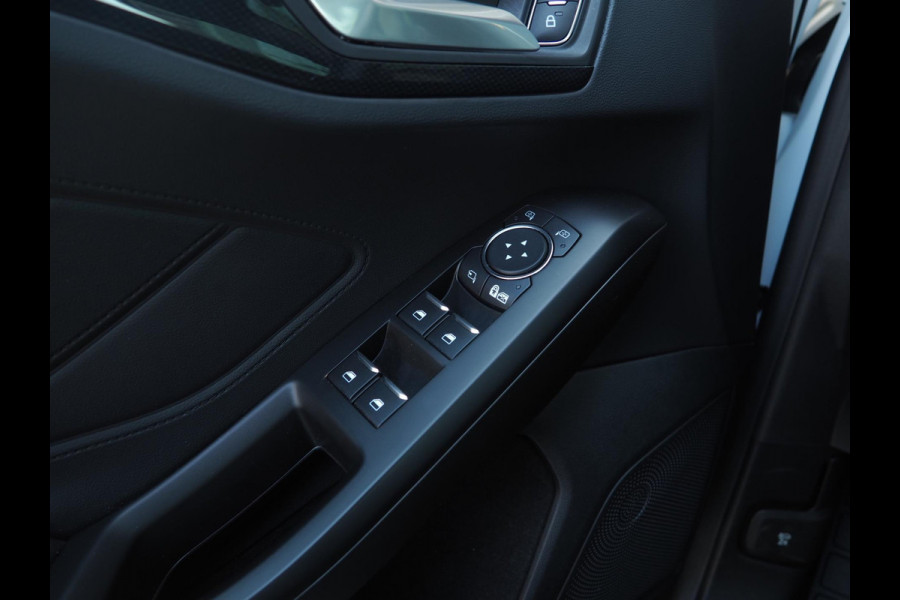 Ford Focus 1.0 EcoBoost Hybrid ST Line X / Adaptive / Keyless / CarPlay / Virtual / Camera / Stoelverwarming / Navi / DAB+