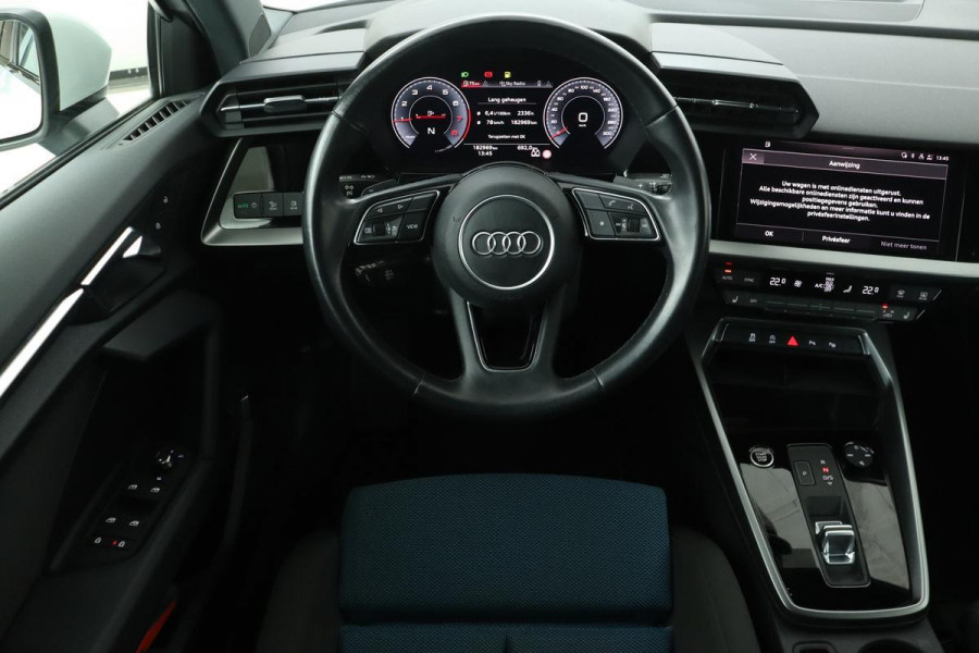 Audi A3 30 TFSI Business Edition | Bang & Olufsen | Stoelverwarming | Park Assist | Keyless | Carplay | Full LED | Virtual Cockpit