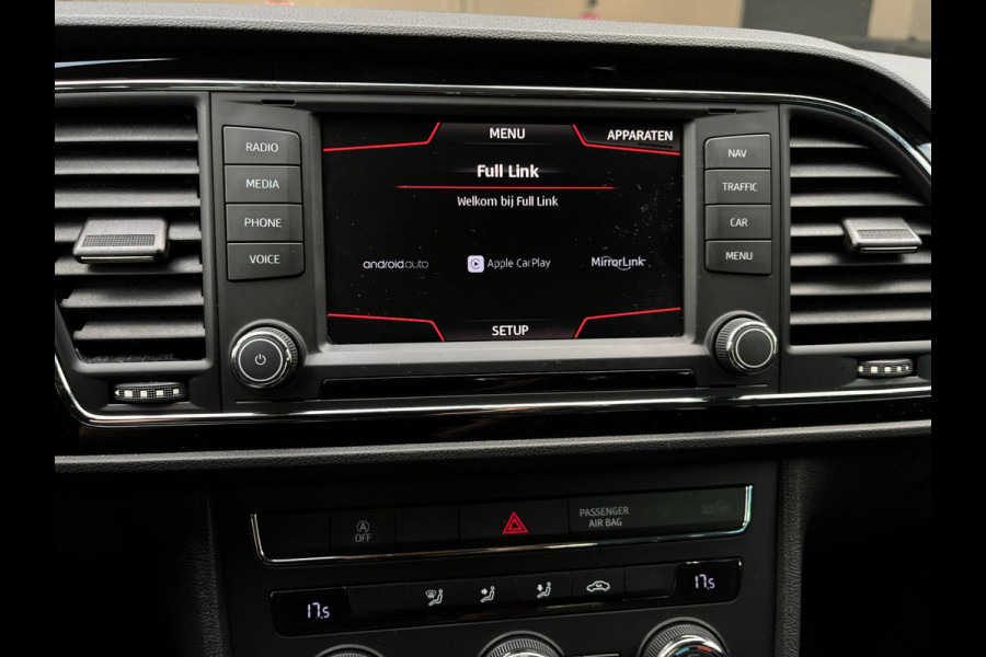 Seat León ST 1.0 EcoTSI Style Connect / NAP / NWE BEURT + APK + REMMEN / 2E EIGENAAR / TREKHAAK / CARPLAY / CRUISE / NAVI / SENSOR