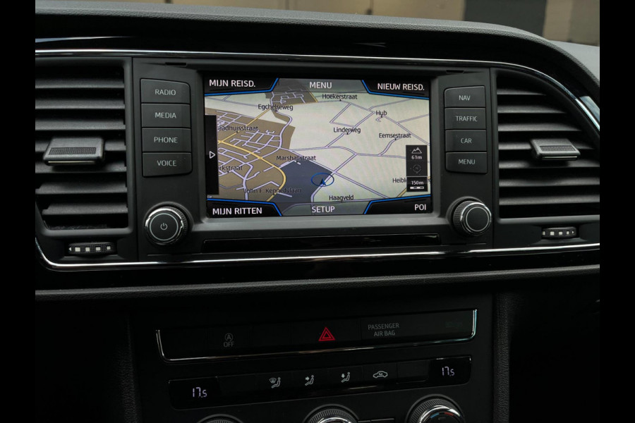 Seat León ST 1.0 EcoTSI Style Connect / NAP / NWE BEURT + APK + REMMEN / 2E EIGENAAR / TREKHAAK / CARPLAY / CRUISE / NAVI / SENSOR