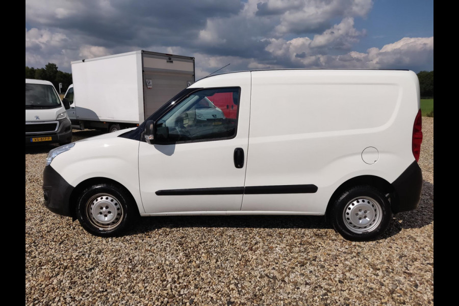 Opel Combo 1.3 CDTi L1H1 Edition 1e eig , Airco , Euro 6 , Lage km , nette bus