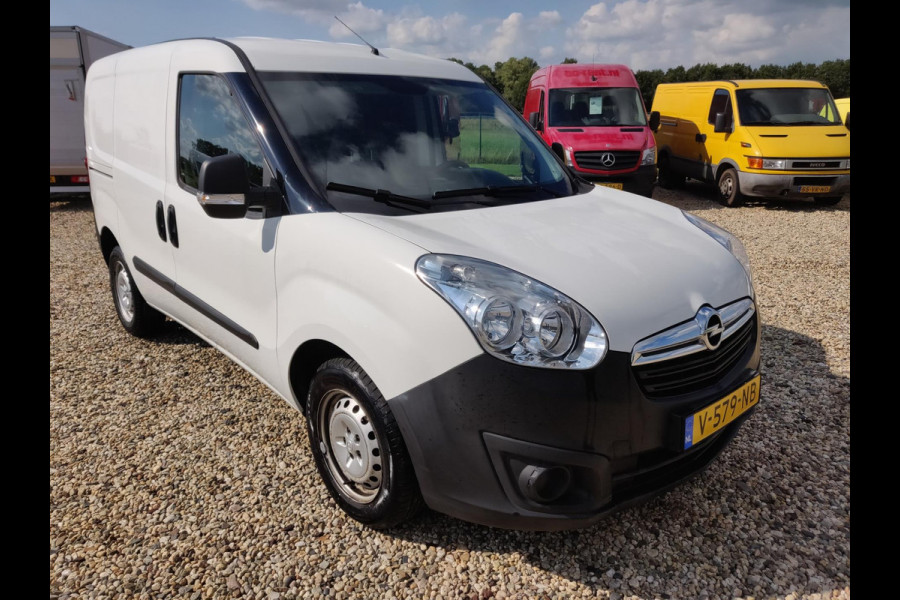 Opel Combo 1.3 CDTi L1H1 Edition 1e eig , Airco , Euro 6 , Lage km , nette bus