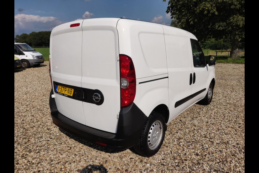 Opel Combo 1.3 CDTi L1H1 Edition 1e eig , Airco , Euro 6 , Lage km , nette bus