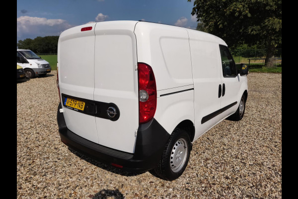 Opel Combo 1.3 CDTi L1H1 Edition 1e eig , Airco , Euro 6 , Lage km , nette bus