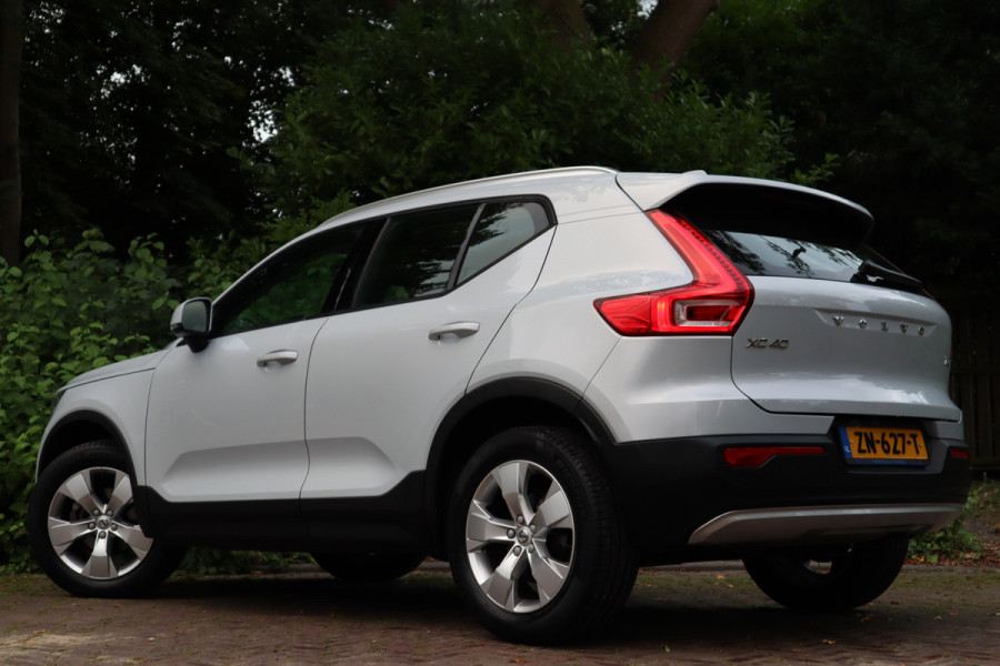 Volvo XC40 1.5 T3 Momentum Pro | Automaat | Navi | Trekhaak |