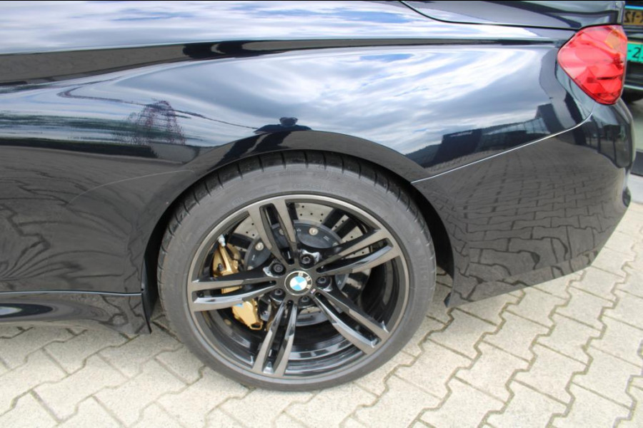 BMW 4 Serie Cabrio M4 Competition Orgineel Nederlandse auto Full Option met Keramische remmen