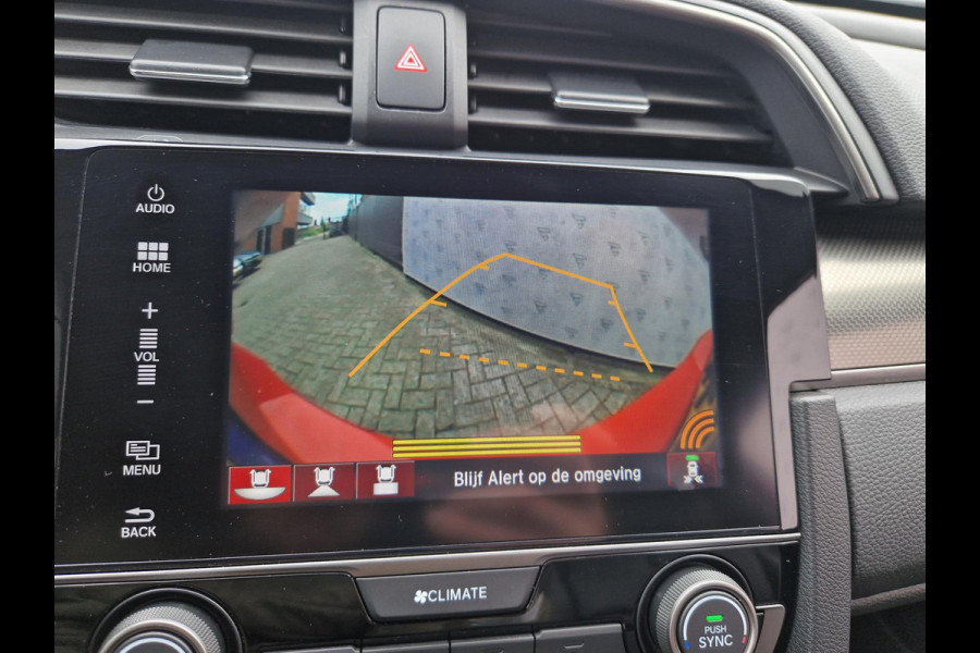 Honda Civic 1.0 i-VTEC Executive Automaat | Leder | Panoramdak | Navi | PDC | Android Auto/Apple CarPlay | Stoelverwarming | BSD |