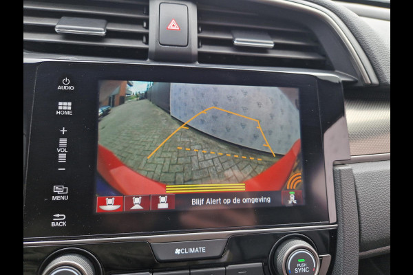 Honda Civic 1.0 i-VTEC Executive Automaat | Leder | Panoramdak | Navi | PDC | Android Auto/Apple CarPlay | Stoelverwarming | BSD |