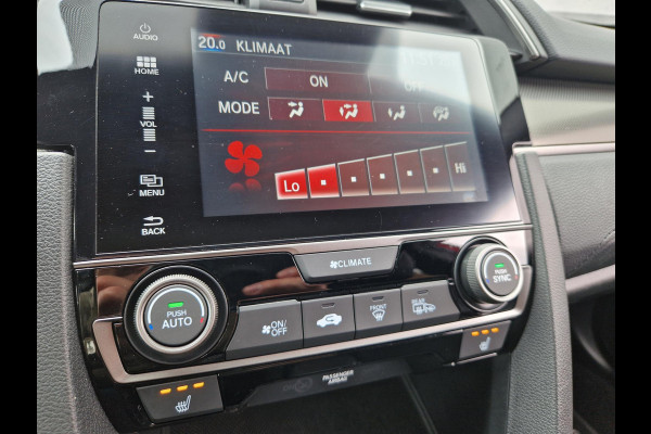 Honda Civic 1.0 i-VTEC Executive Automaat | Leder | Panoramdak | Navi | PDC | Android Auto/Apple CarPlay | Stoelverwarming | BSD |