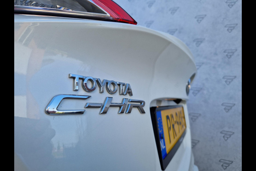 Toyota C-HR 1.8 Hybrid Executive Automaat | Stoelverwarming | Clima | Cruise | DAB | Camera | Navi |