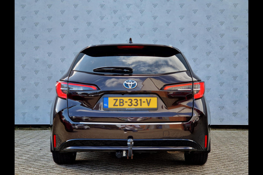 Toyota Corolla Touring Sports 1.8 Hybrid Style | Trekhaak | Navi | Clima | Stoelverwarming | Camera | PDC | Cruise |