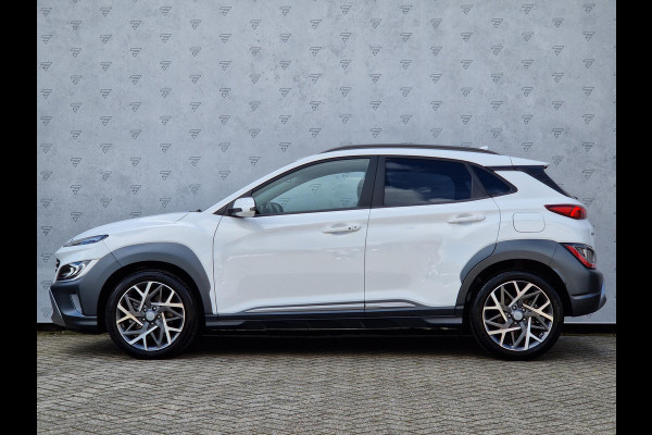 Hyundai Kona 1.6 GDI Hybrid Premium Automaat | HUD | Clima | Camera | PDC | Navi | Key-less | LED | Stoelverwarming |