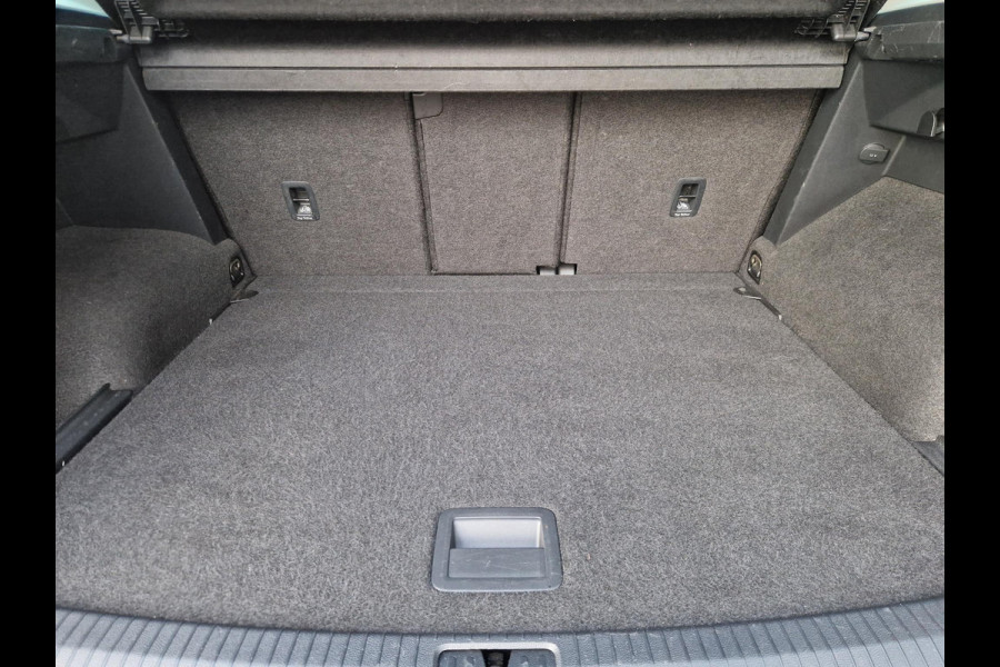 Volkswagen Tiguan 1.4 TSI ACT Comfortline Business | Navi | Clima | PDC | Cruise | Apple Carplay / Android auto |
