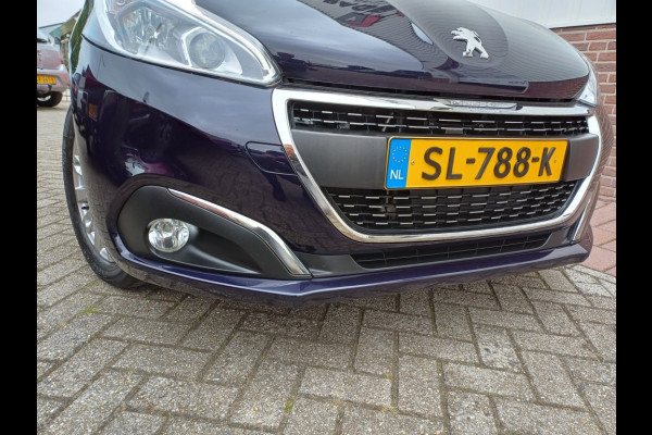 Peugeot 208 1,2 Pure Tech 82 Pk Executive Navi Cimate Control