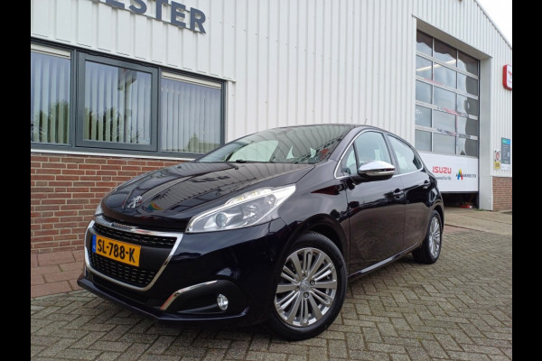 Peugeot 208 1,2 Pure Tech 82 Pk Executive Navi Cimate Control