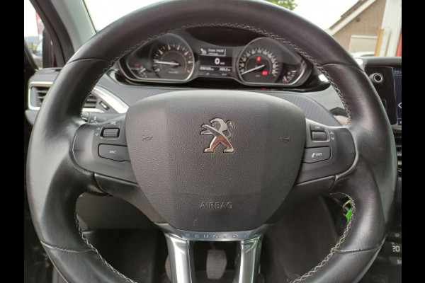 Peugeot 208 1,2 Pure Tech 82 Pk Executive Navi Cimate Control