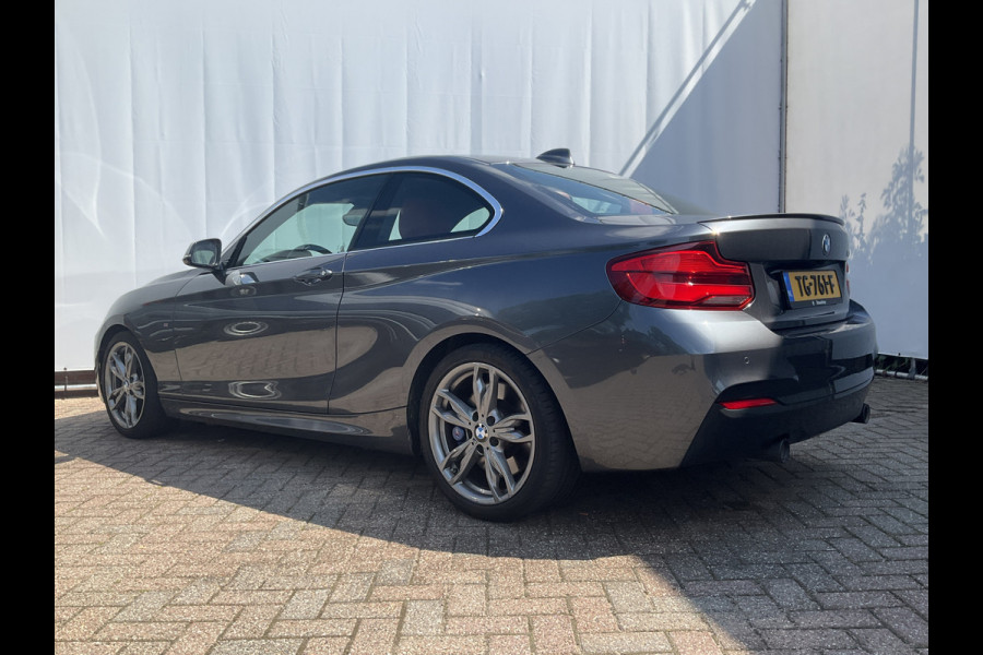 BMW 2 Serie Coupé M240i High Executive Leder Led M-Sport Uitstraling!!