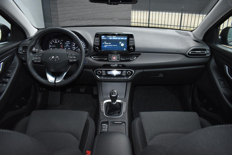 Hyundai i30 1.0 T-GDi 120PK MHEV Comfort Carplay | Camera | Incl. garantie