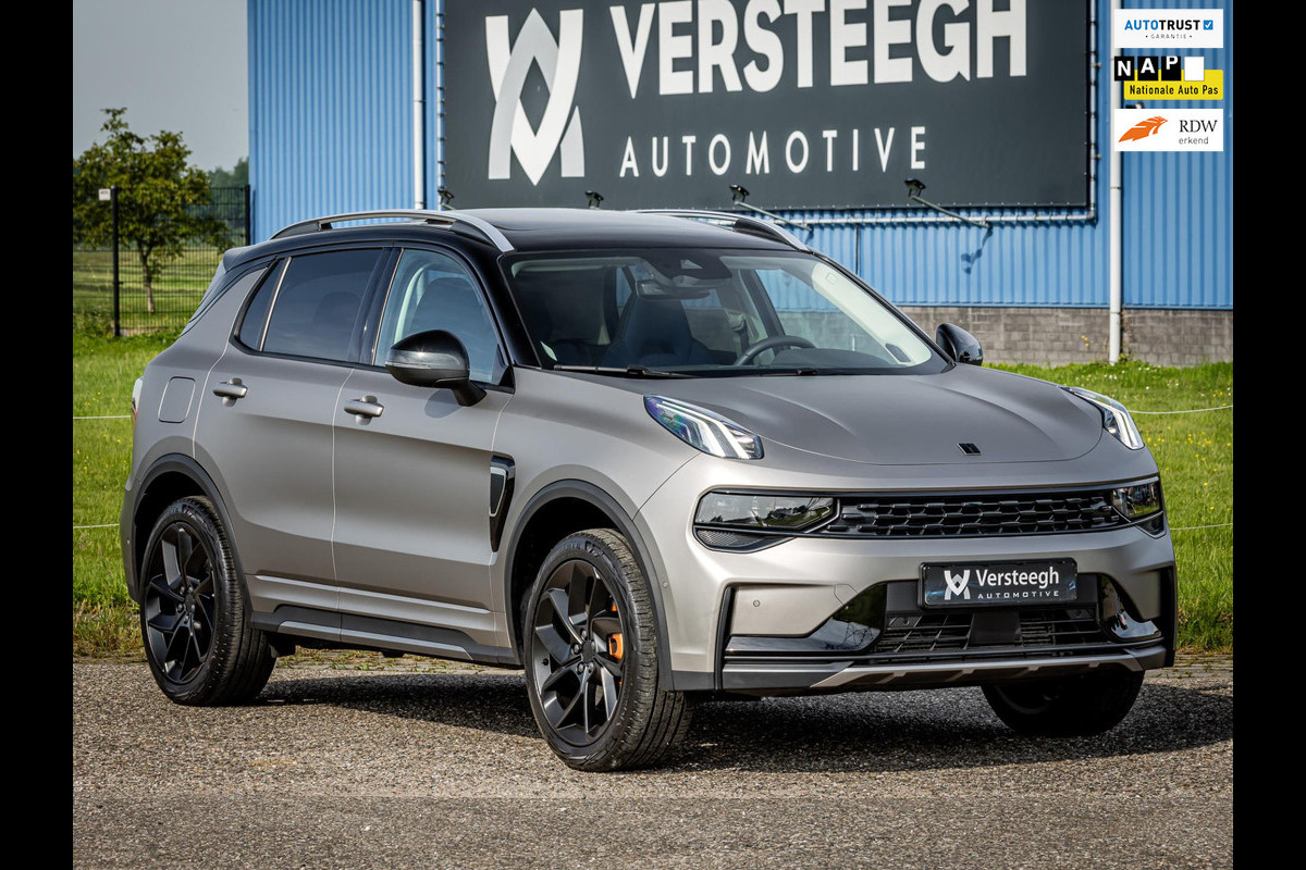 Lynk & Co 01 1.5 Plug-In Hybrid 262pk | Matt Grey | Blacked Out