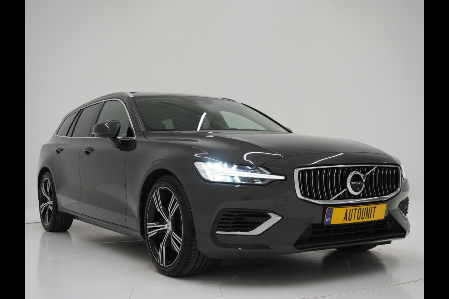 Volvo V60 2.0 T8 Recharge AWD Inscription | Panoramadak | Pilot Assist | Massage | 360 | Trekhaak