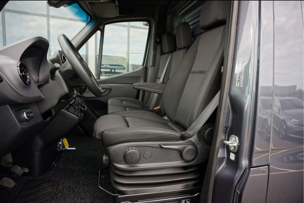 Mercedes-Benz Sprinter 317 CDI L2 H2 MBUX / 360 Camera / Carplay navigatie / Cruise control / Airco / 270 Graden achterdeuren