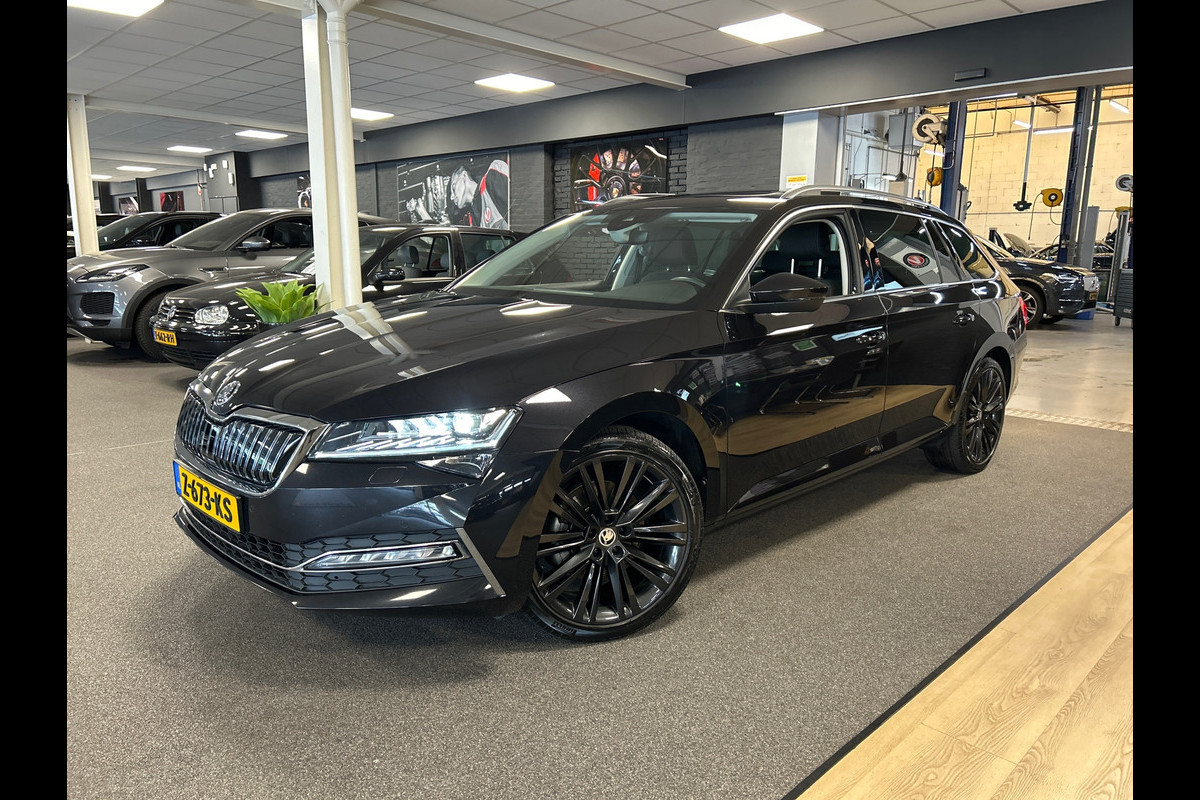 Škoda Superb Combi 1.4 TSI iV PHEV Business Edition Plus /LED-matrix/Canton/Panorama-dak/stuur&stoel verwarming/19inch