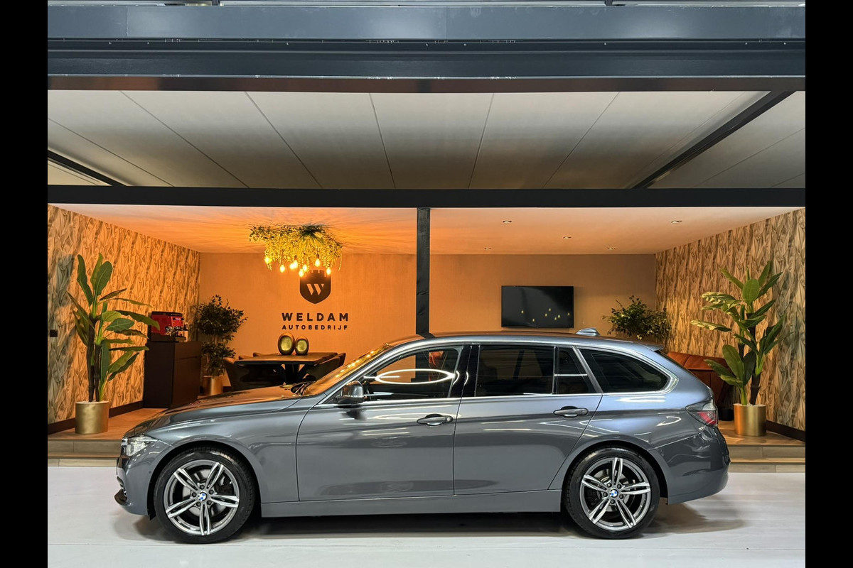 BMW 3 Serie Touring 330i xDrive High Executive Garantie Rijklaar