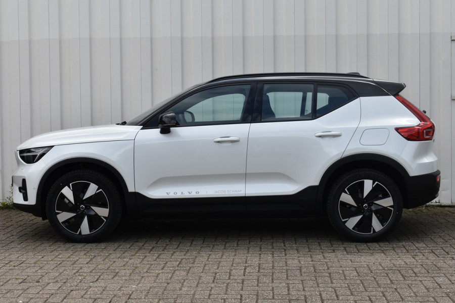 Volvo XC40 Extended Range Ultimate 82 kWh | Panodak | Blis | Elektrische stoel met geheugen | Achteruitrij camera |