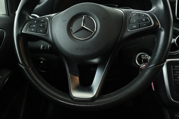 Mercedes-Benz A-Klasse 160 Style | Half leder | Park Assist | Full LED | Navigatie | Cruise control | Bluetooth | Airco