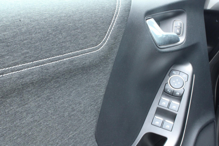 Ford Puma 1.0 EcoBoost Hybrid Titanium 125pk | Winterpack | Sync 3 Navigatie