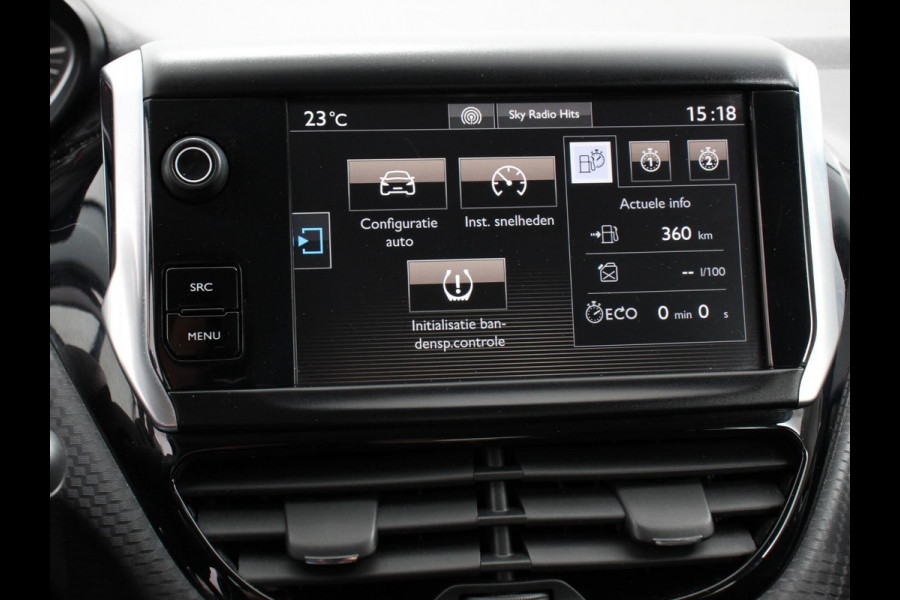 Peugeot 2008 1.2 PureTech Automaat Blue Lion | Airco | Navigatier | Apple Carplay | Lichtmetalen Velgen | Cruise Control