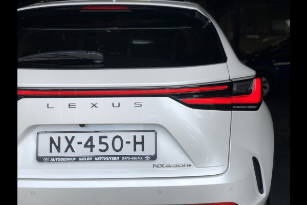 Lexus NX 450h+ President Line | Schuifdak, Trekhaak, Head up display, 360 Camera, Stoelventilatie, Geheugenfunctie, Stuurverwarming