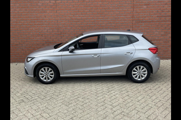 Seat Ibiza 1.0 MPI Style | Navigatie | Apple Carplay/Android Auto | Airco | Dab | Lichtmetalen Velgen | Cruise control | Stoelverwarming