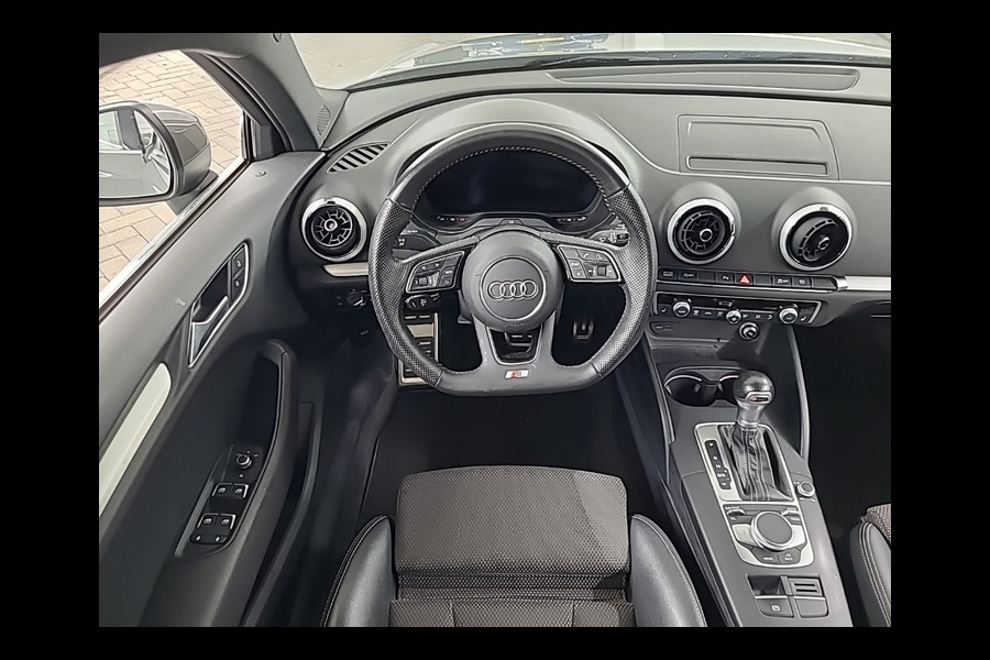 Audi A3 Sportback 35 TFSI CoD Advance Sport [DIGITAL DASHBOARD, CRUISE, BLUETOOTH, NAVIGATIE, SPORTSTOELEN, NIEUWSTAAT]