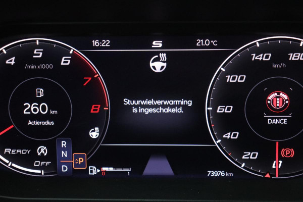 Seat Leon 1.5 eTSI FR | Trekhaak | Stoel & stuurverwarming | Carplay | Navigatie | Camera | Adaptive cruise | Keyless | Full LED