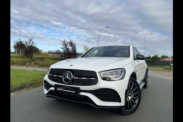 Mercedes-Benz GLC Coupé 300e 4MATIC AMG Night pakket|Luchtvering|Burmester®|Sfeerverlichting|Camera|Virtual cockpit|Carbon