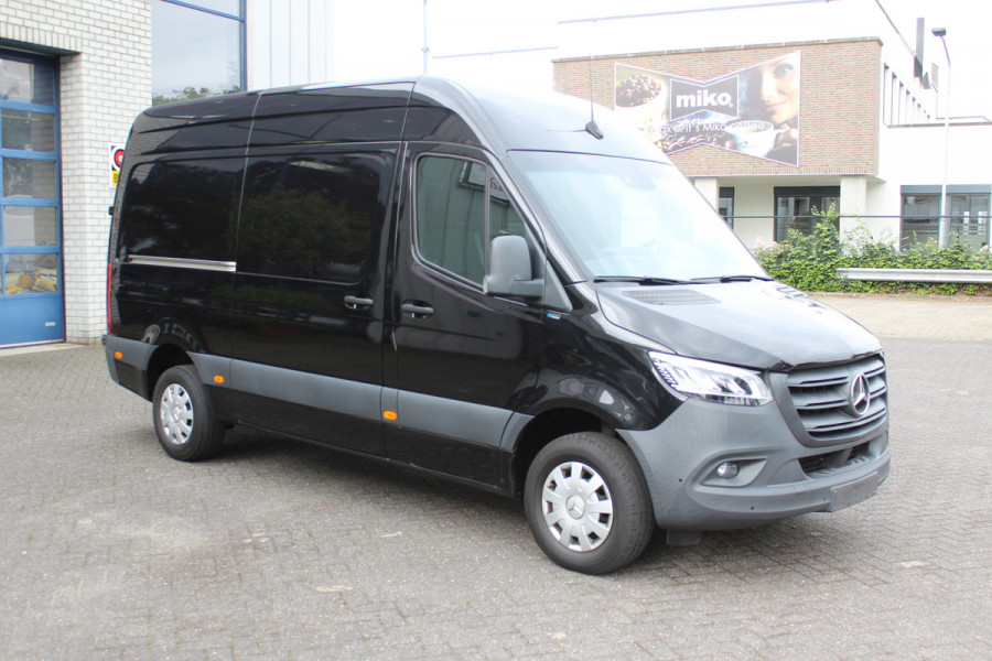 Mercedes-Benz Sprinter 316 CDI L2H2 LED, MBUX met camera en navigatie, Geveerde stoel, Standkachel