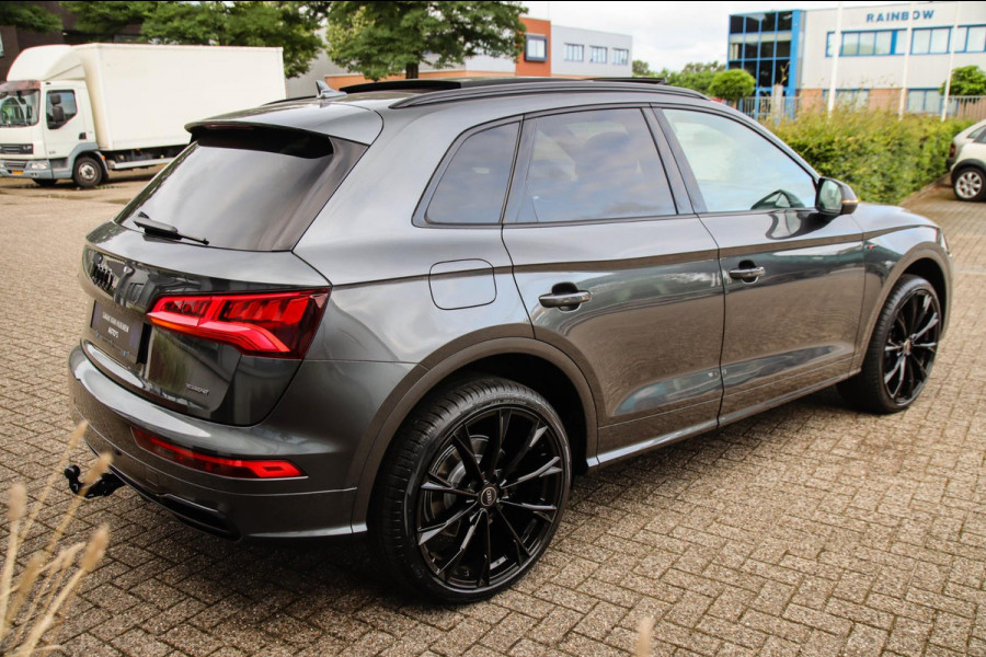 Audi Q5 50 TFSI e Quattro Competition Pro Line S S-Line 299pk Automaat! 1e|DLR|Panoramadak|Virtual Cockpit|LED Matrix|B&O|Black|22