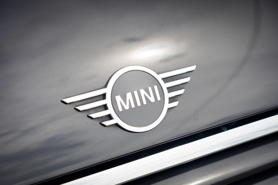 MINI Mini 1.5 One Business Edition 5 Deurs / Navi / PDC / BTW